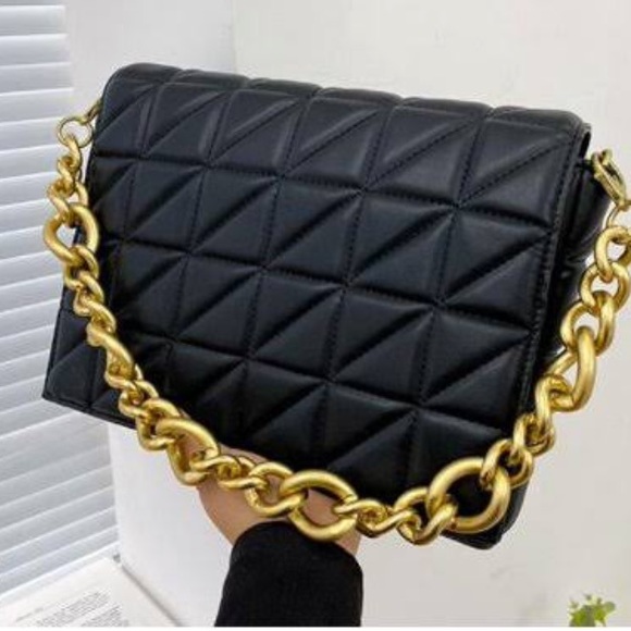 Zara Handbags - Zara Quilted Black Bag with Gold Chain Strap